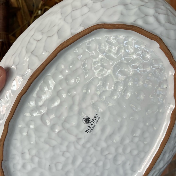 Bizzirri Made in Italy White Hand-painted Terracotta Serving Platter - Picture 6 of 6